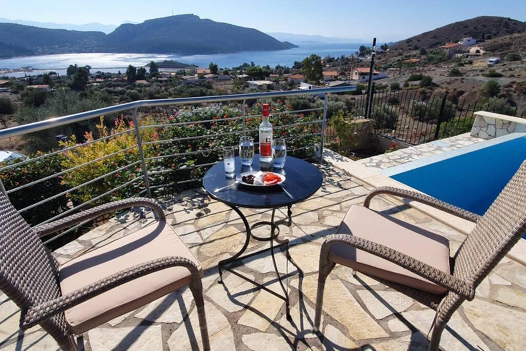 Villa Aliki ภายนอก รูปภาพ