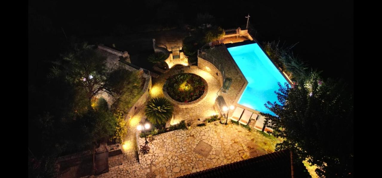 Villa Aliki ภายนอก รูปภาพ